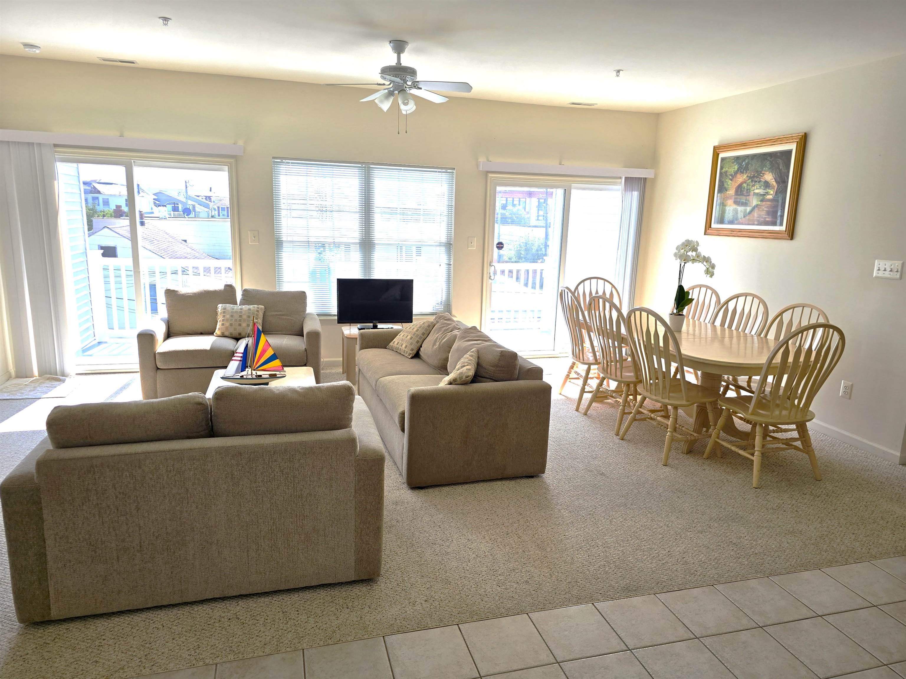 201 E Roberts Avenue #300, Wildwood, New Jersey image 2