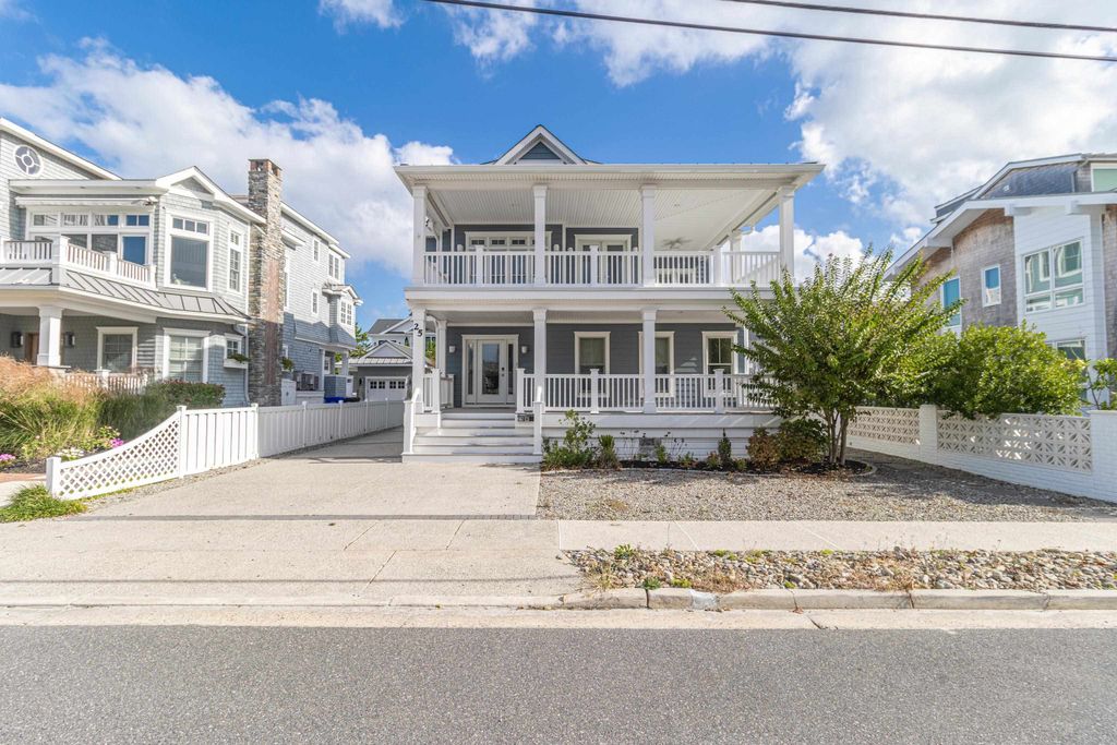 Photo of 25 W 32nd Street, Avalon, NJ 08202 (MLS # 252919)