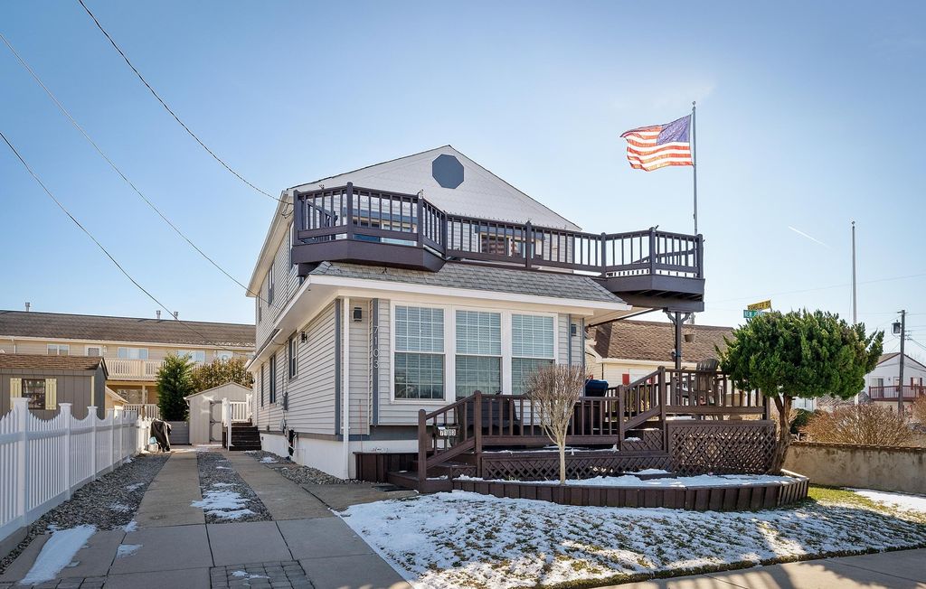 Photo of 7103 New Jersey Avenue, Wildwood Crest, NJ 08260 (MLS # 260380)