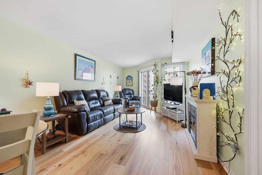 Photo of 9905 Seapointe Boulevard #409, Wildwood Crest, NJ 08260 (MLS # 260440)