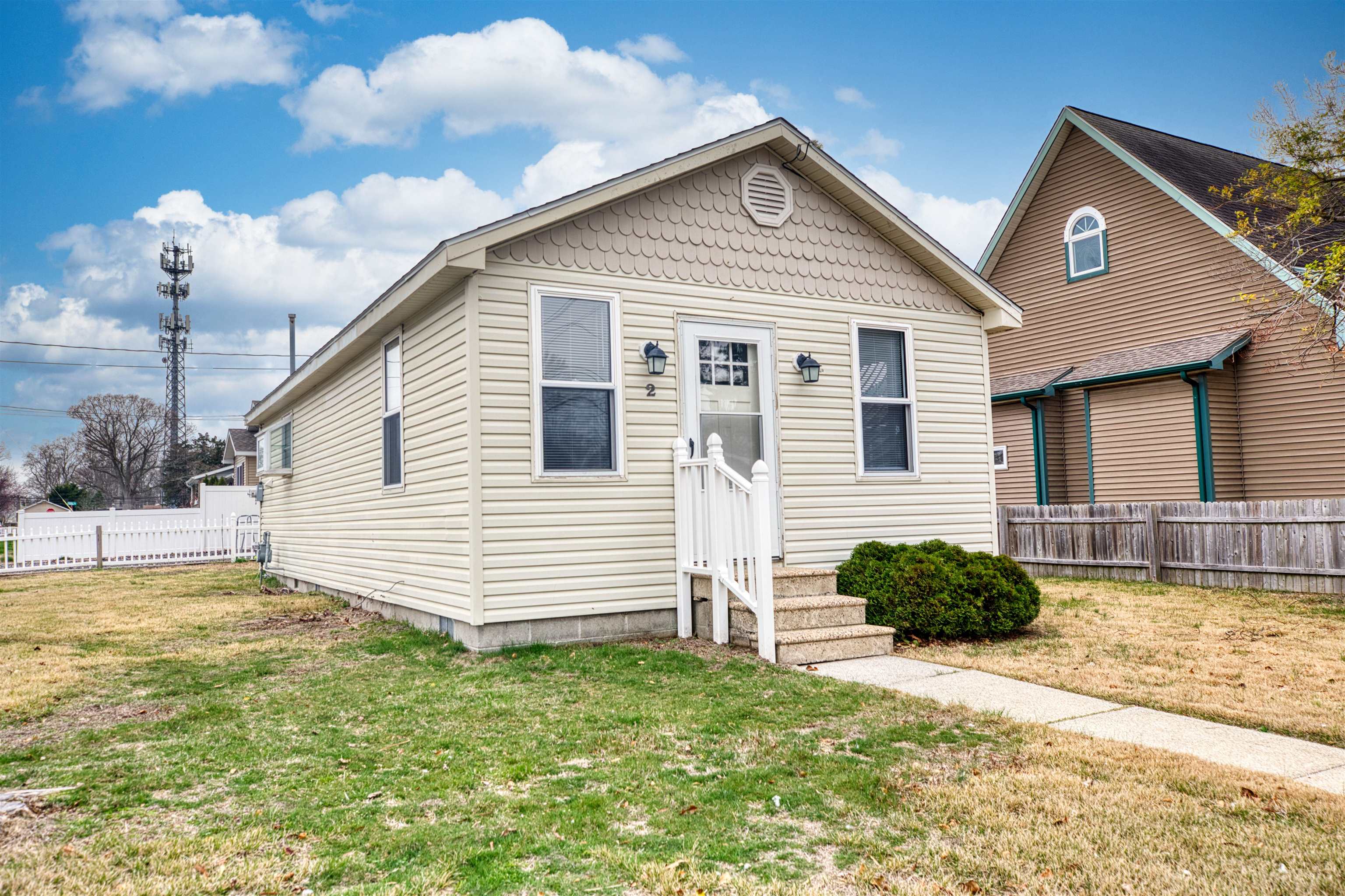 2 Maryland Avenue, Villas, New Jersey image 1