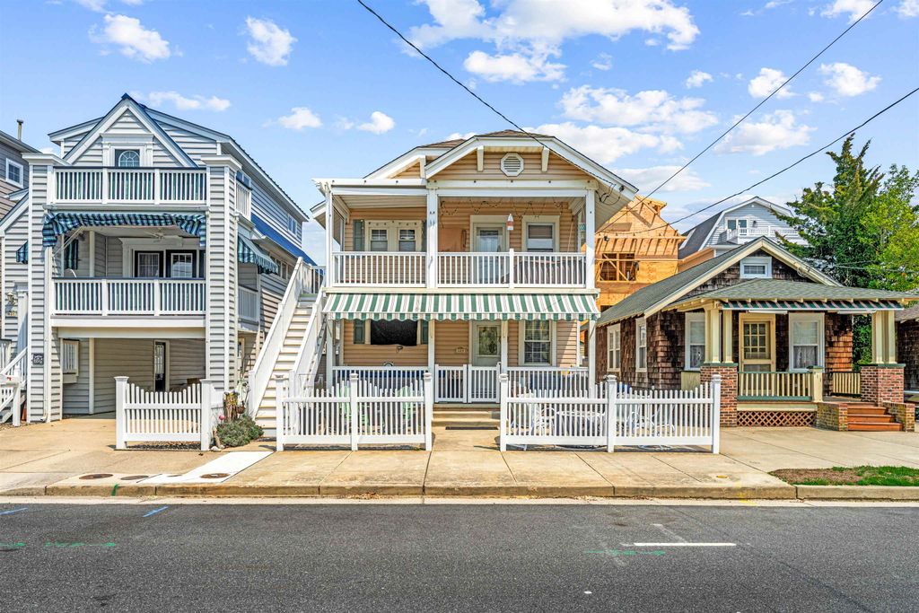 Photo of 809 1st Street #1, Ocean City, NJ 08226 (MLS # 252875)