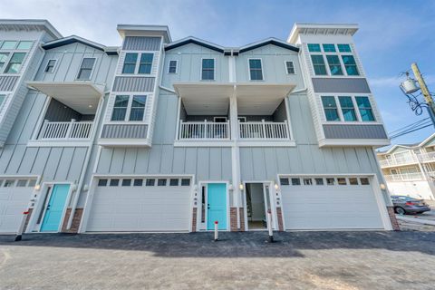 Townhouse For Sale - 116 E Taylor Avenue #2<br/> Cape May County, Wildwood, NJ 08260