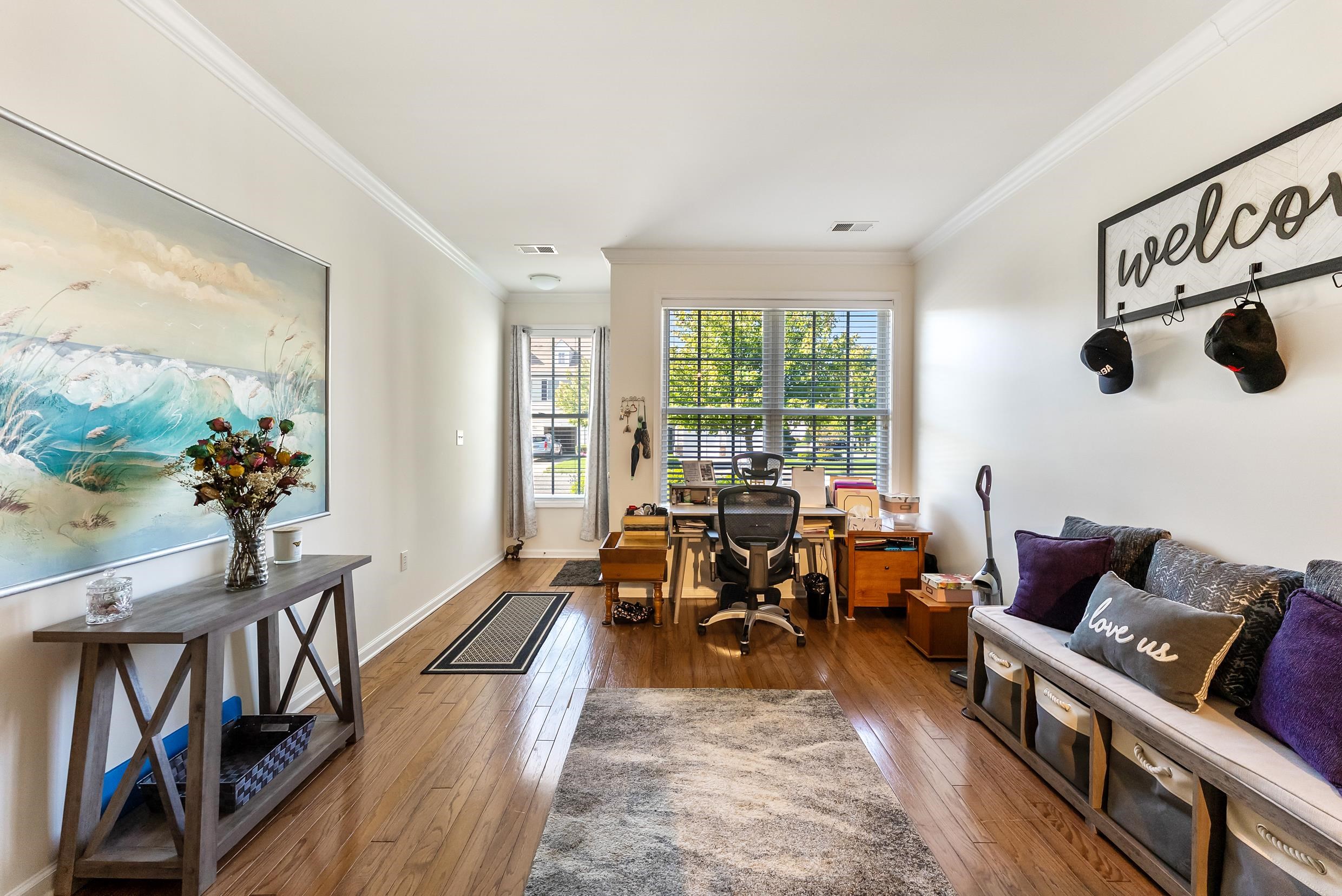 506 W Hampton Court 21