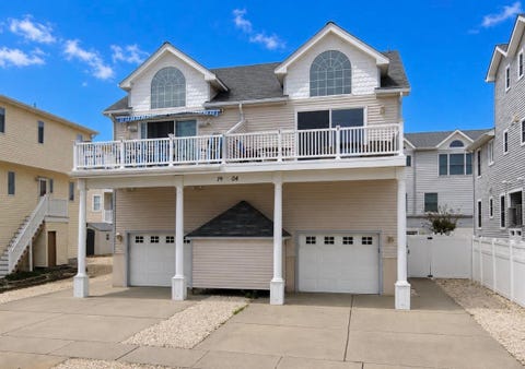 Homes For Sale - 7904 Landis Avenue #SOUTH<br/> Sea Isle City, NJ 08243