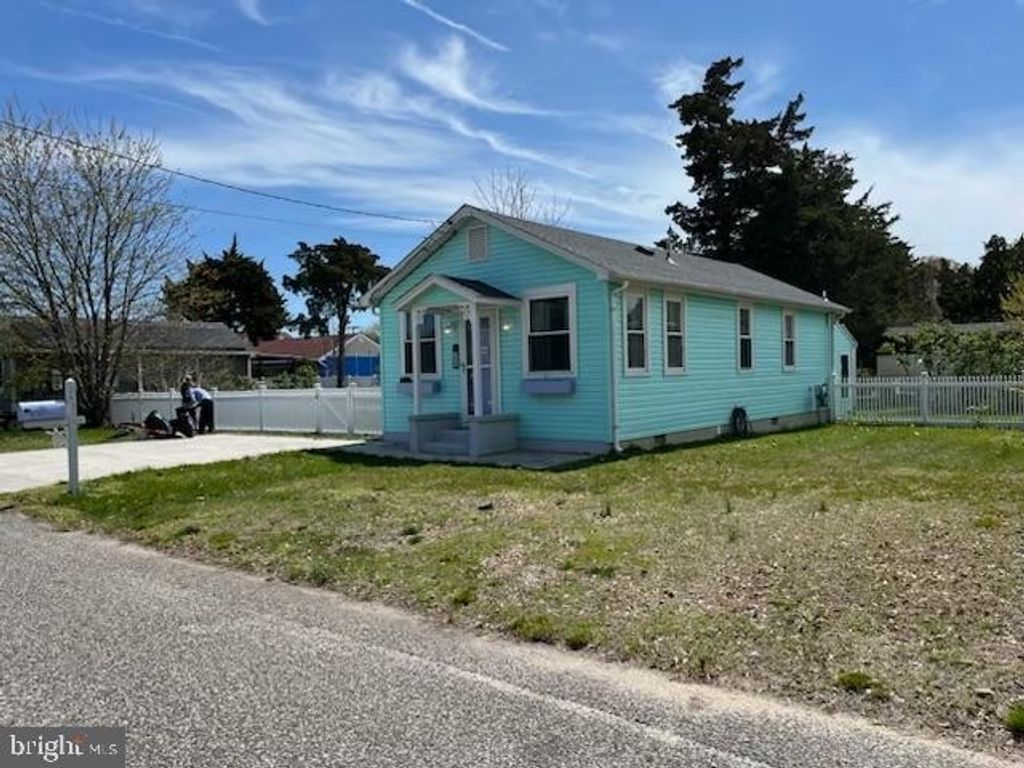 Photo of 210 Railroad Avenue, Rio Grande, NJ 08242 (MLS # 261148)