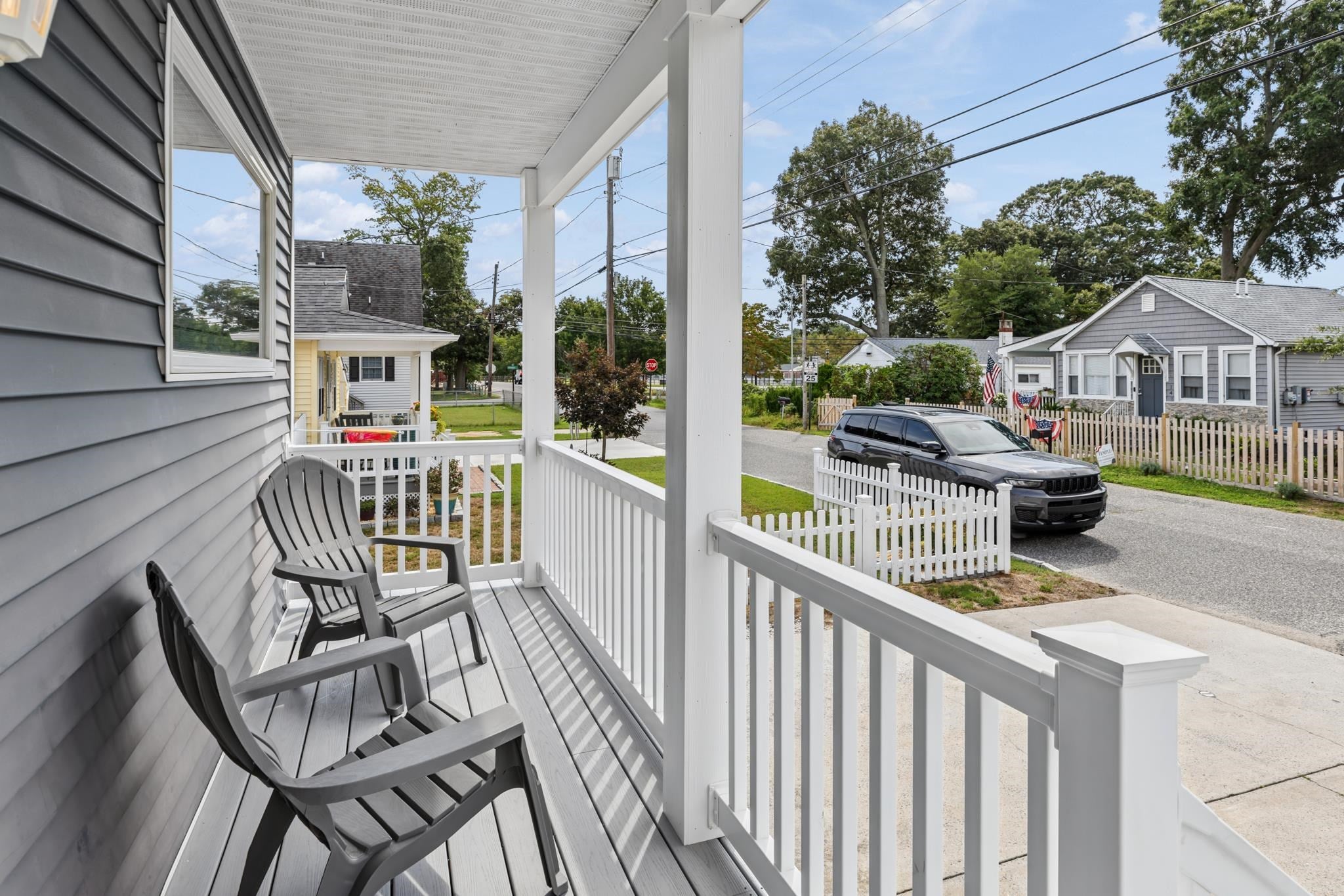 149 E Bates Avenue