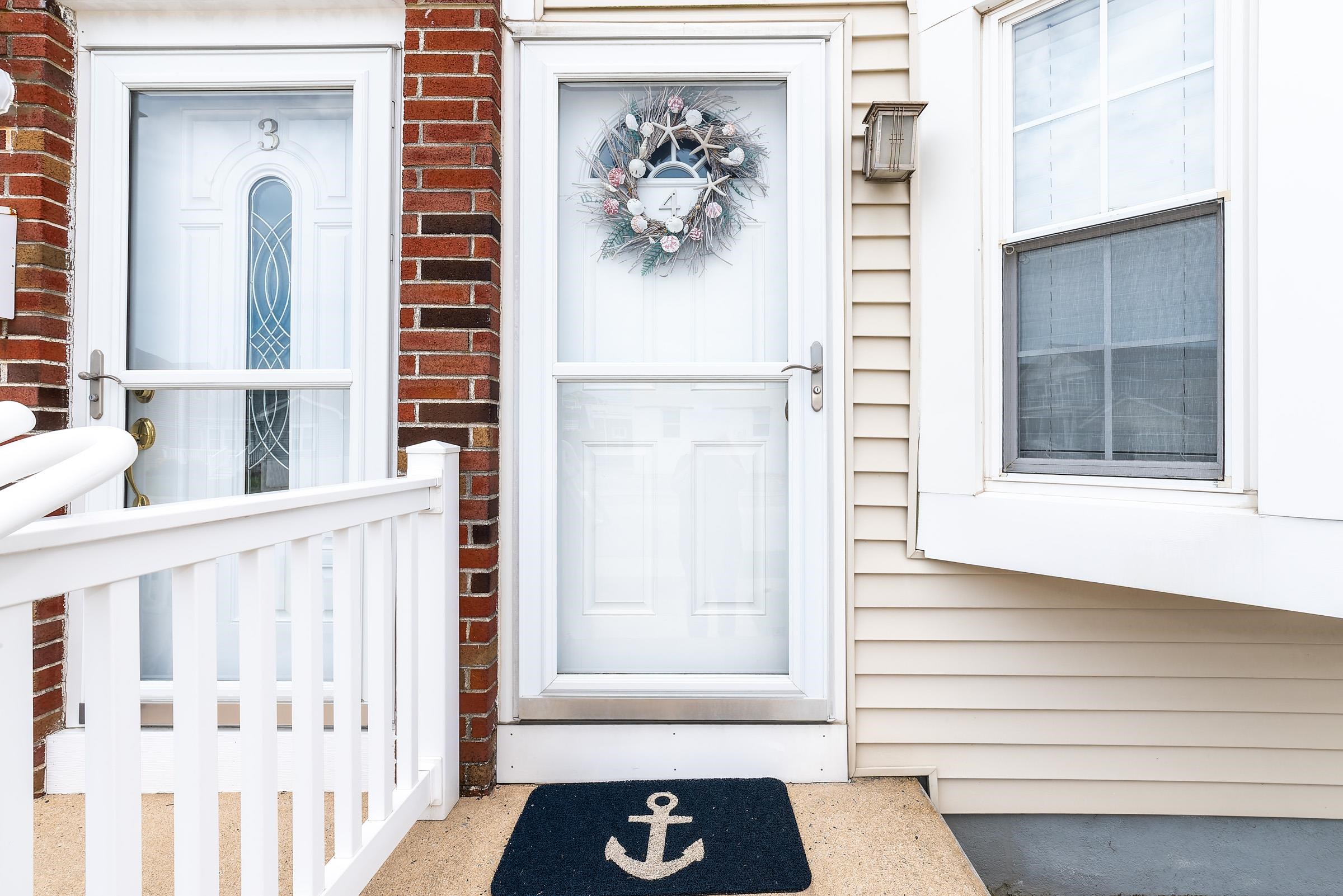 3300 W Brigantine Avenue 4