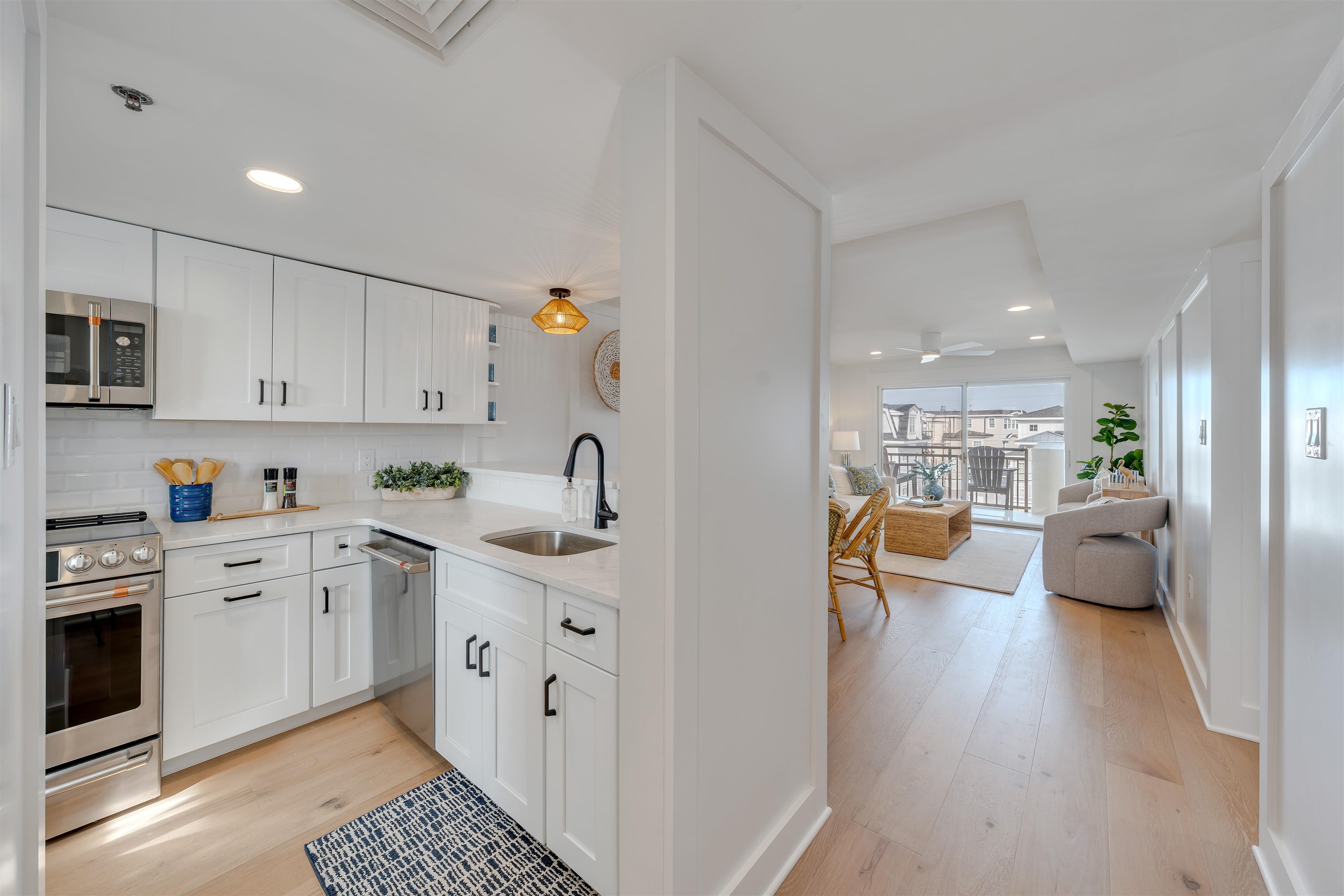 700 First Avenue 305