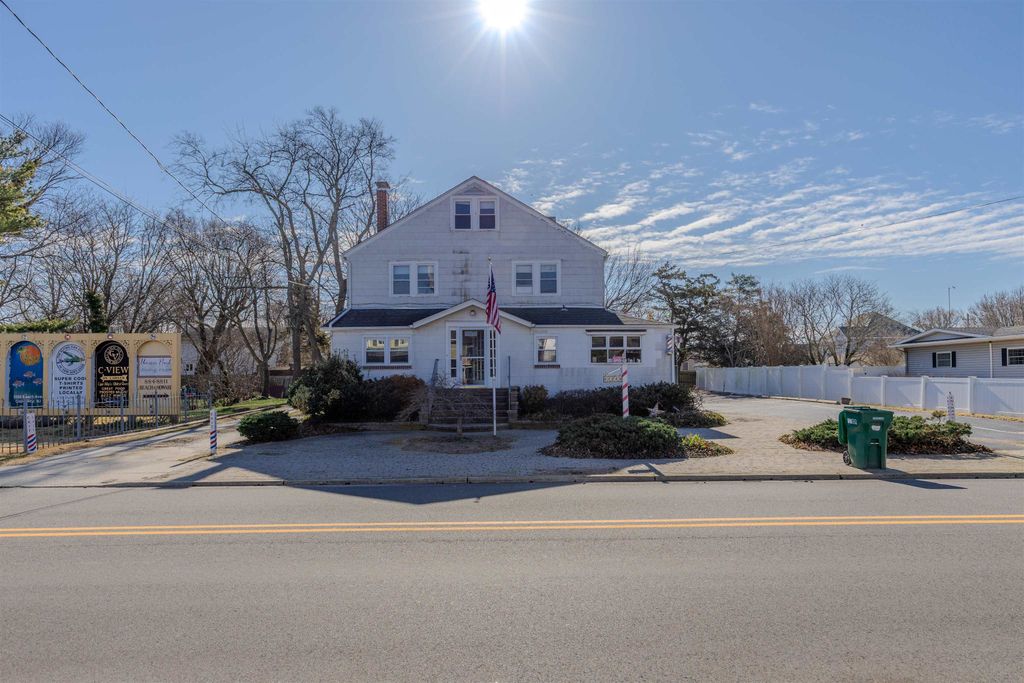 Photo of 1352 Washington Street, Cape May, NJ 08204 (MLS # 260686)