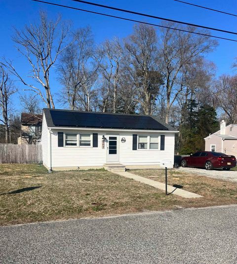 Homes For Sale - 307 E Atlantic Avenue<br/> Villas, NJ 08251