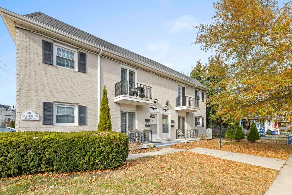 Photo of 1001 Washington Street #5B, Cape May, NJ 08204 (MLS # 253386)