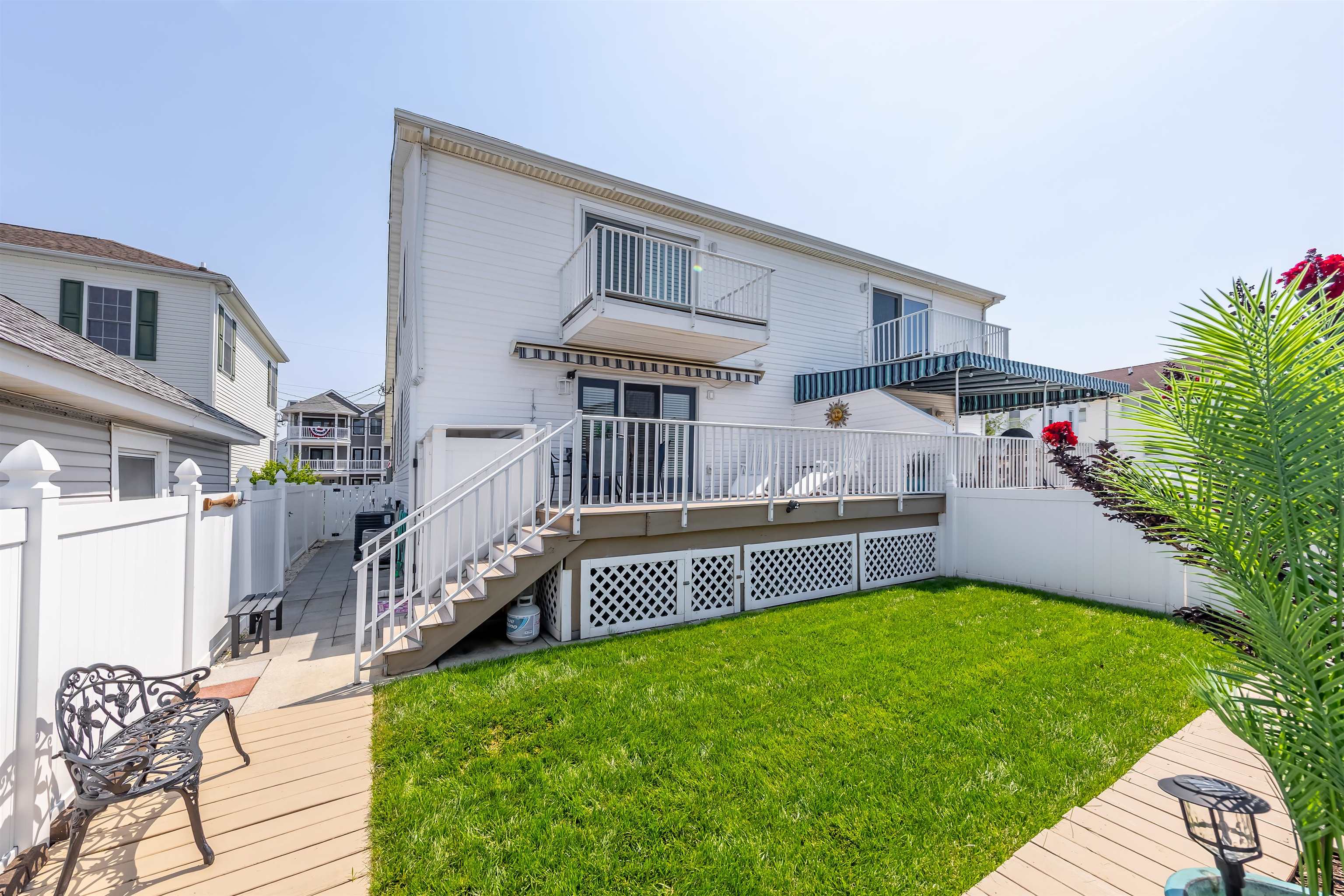 124 W Palm Road 124