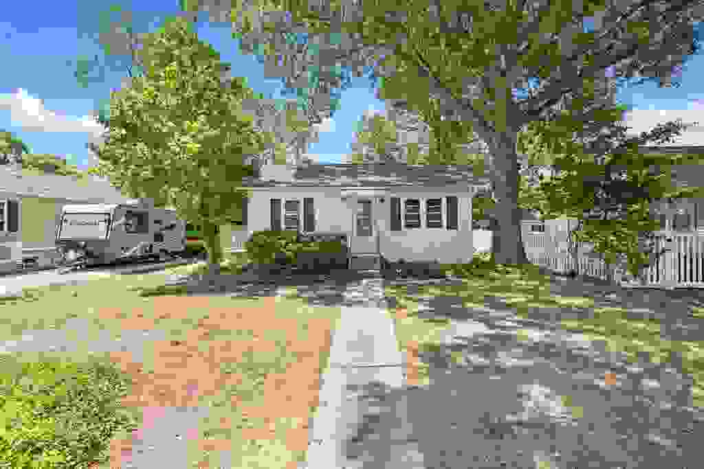 Photo of 126 Arbor Road, Villas, NJ 08251 (MLS # 262155)