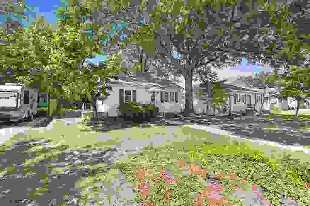 Photo of 126 Arbor Road, Villas, NJ 08251 (MLS # 262155)
