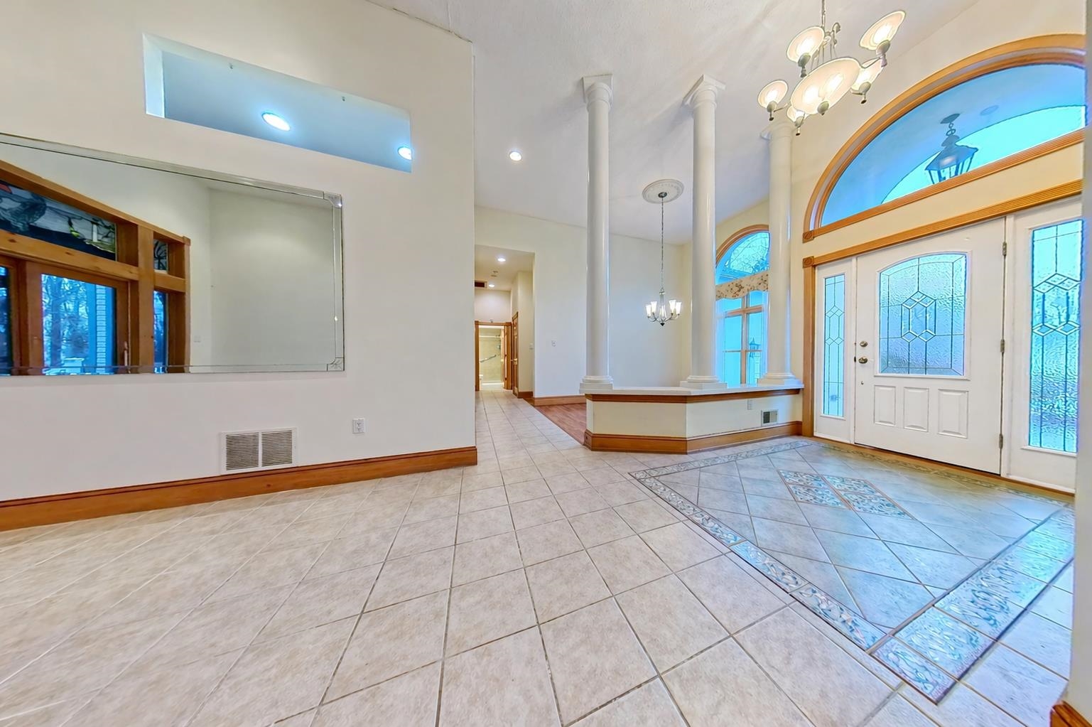 11 Holly Knoll Drive
