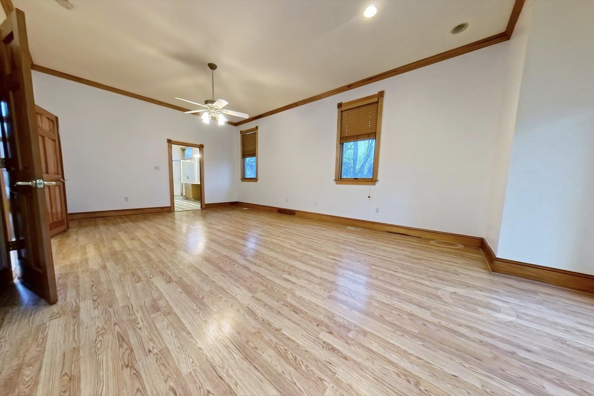 11 Holly Knoll Drive