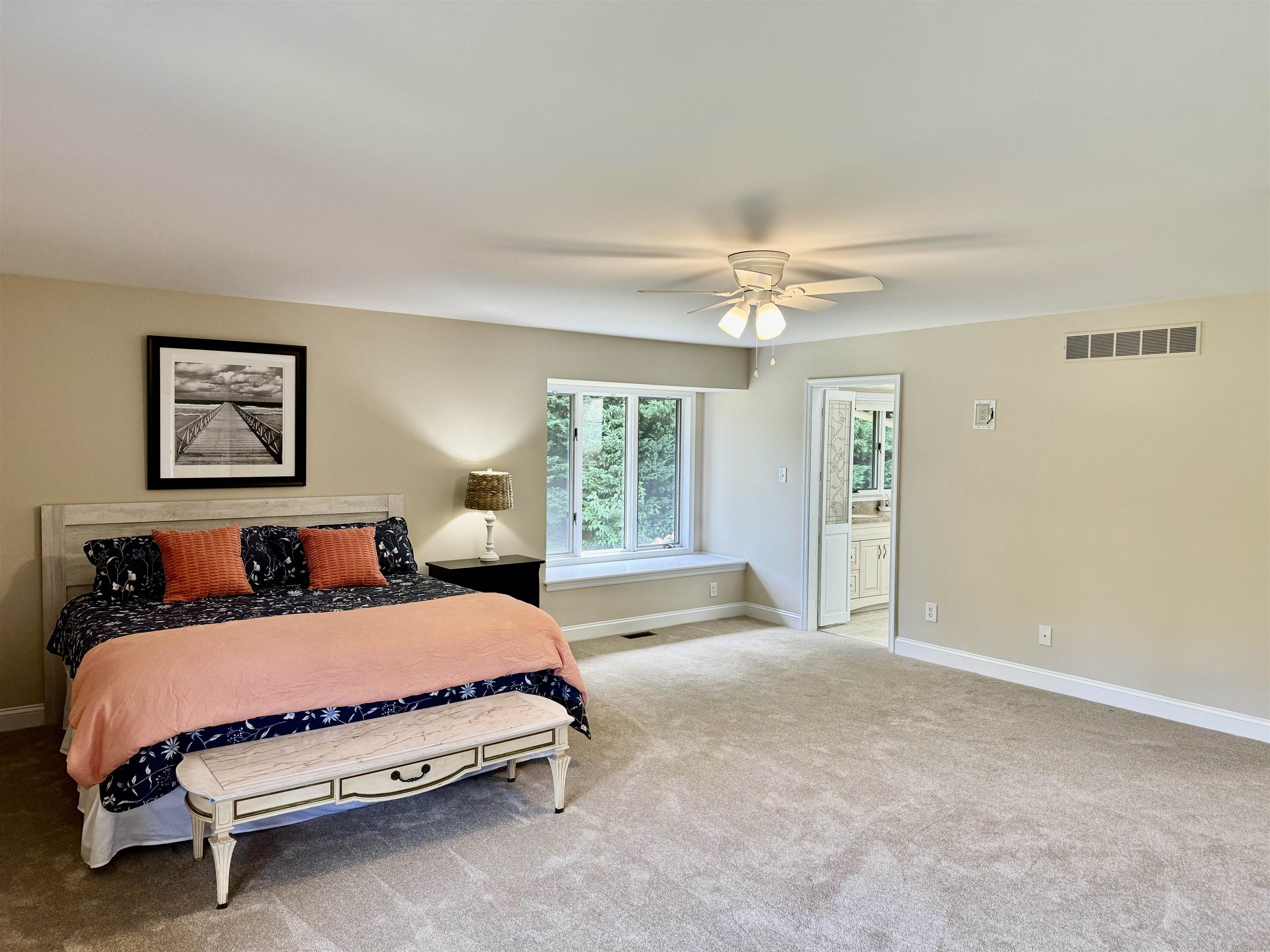 Erma, New Jersey 08204, United States, 4 Bedrooms Bedrooms, ,4 BathroomsBathrooms,Residential,Pending,52539