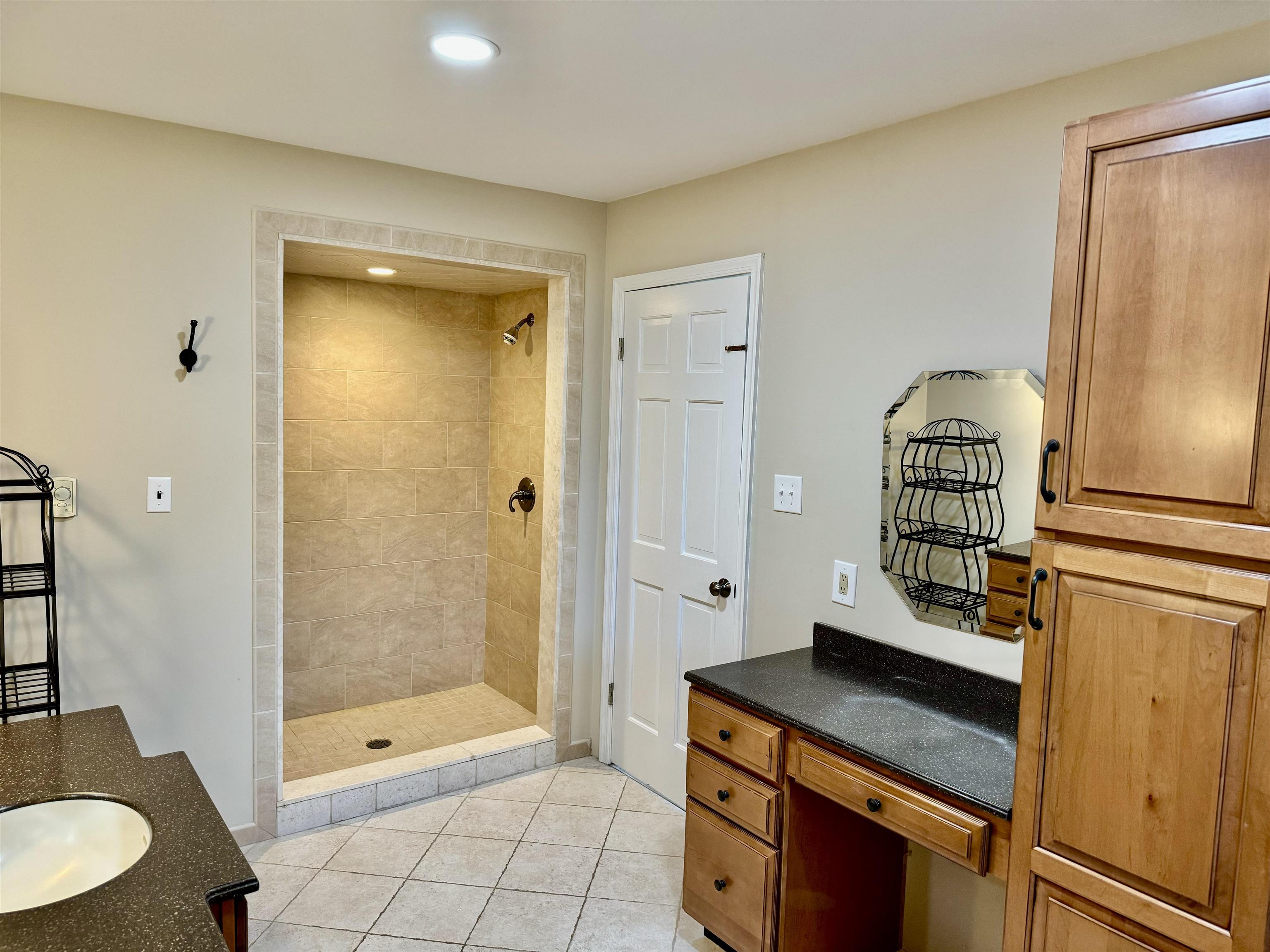 Erma, New Jersey 08204, United States, 4 Bedrooms Bedrooms, ,4 BathroomsBathrooms,Residential,Pending,52539