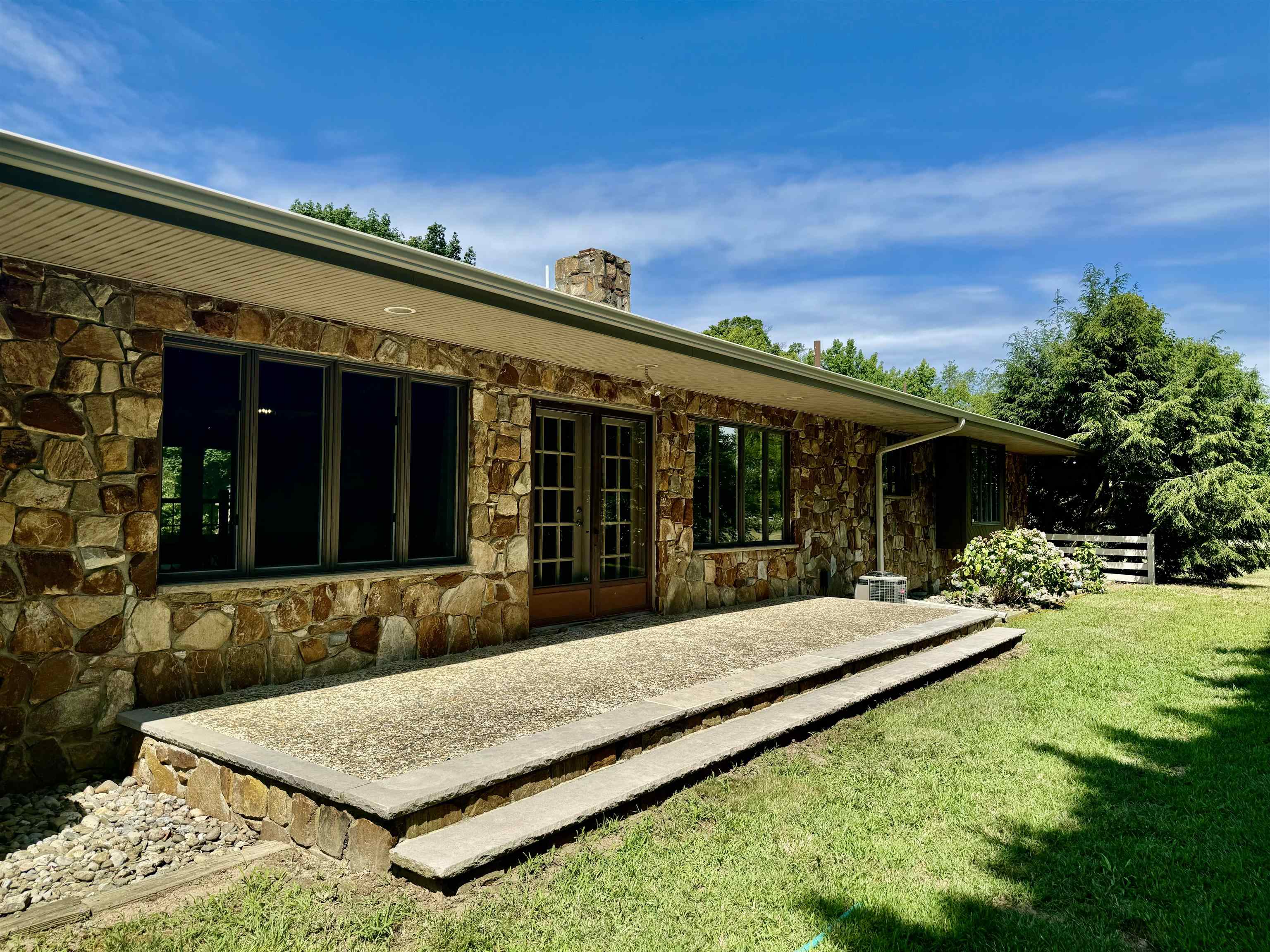 Erma, New Jersey 08204, United States, 4 Bedrooms Bedrooms, ,4 BathroomsBathrooms,Residential,Pending,52539