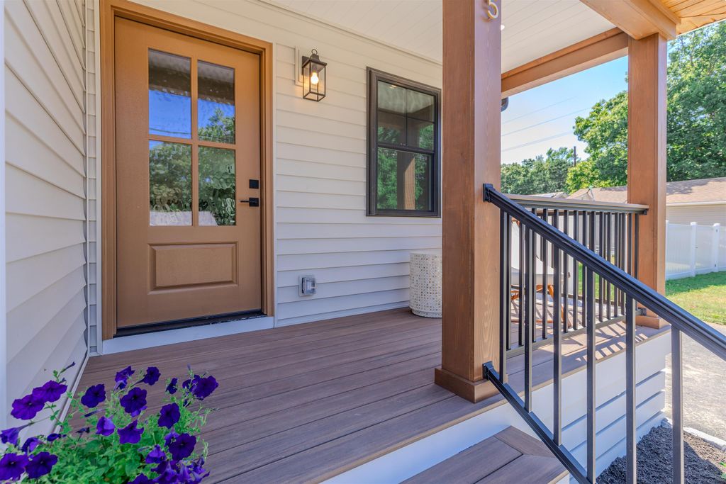 Photo of 315 Reeves St ST, Cape May Court House, NJ 08210 (MLS # 261713)