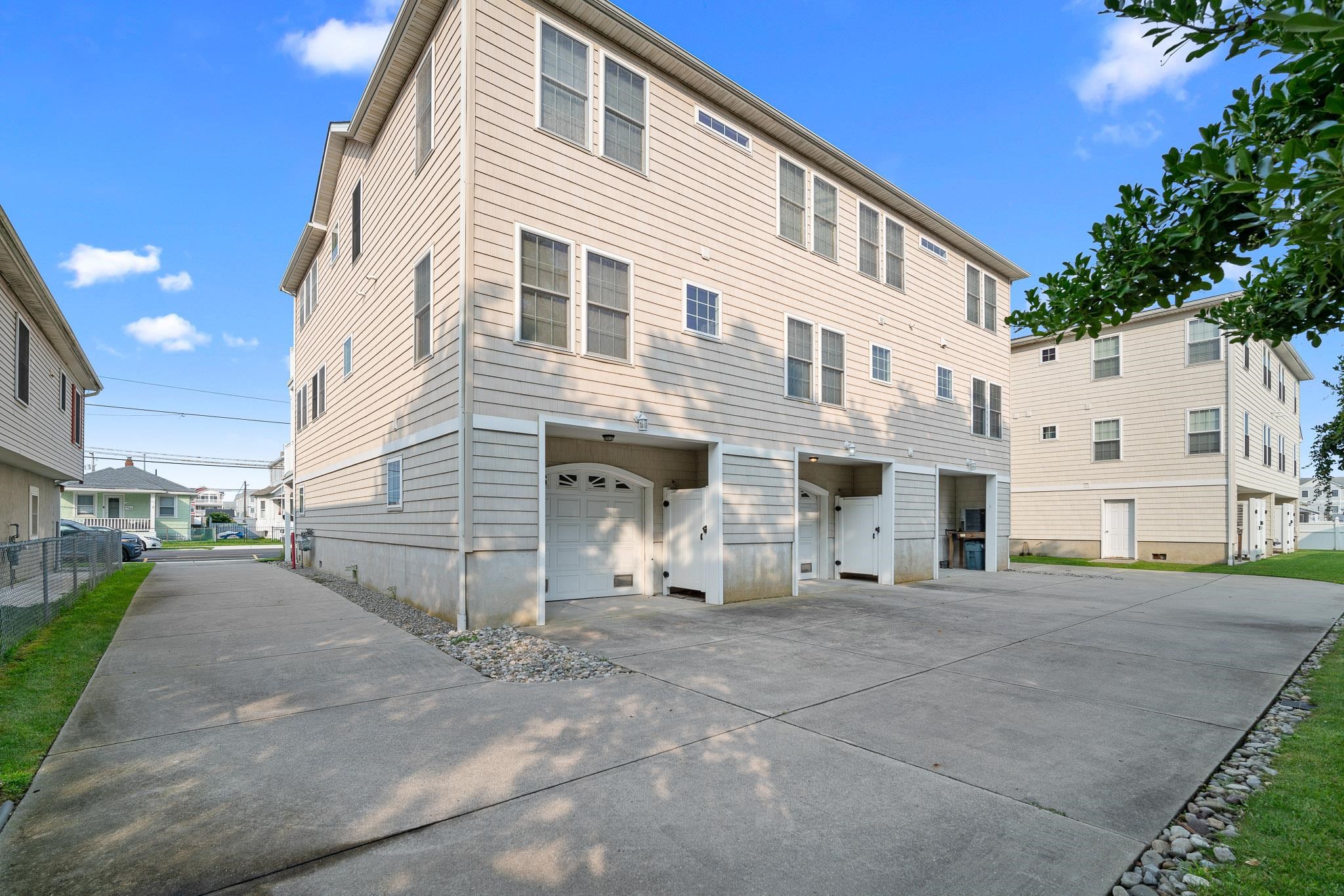 411 W Taylor Avenue #411, Wildwood, New Jersey image 2