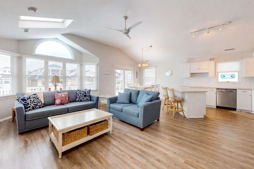 Photo of 616 Ocean Avenue #B, Ocean City, NJ 08226 (MLS # 260280)