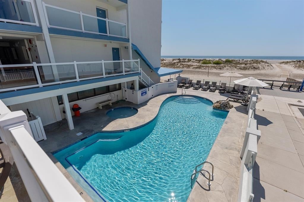 9103 Atlantic Avenue 401