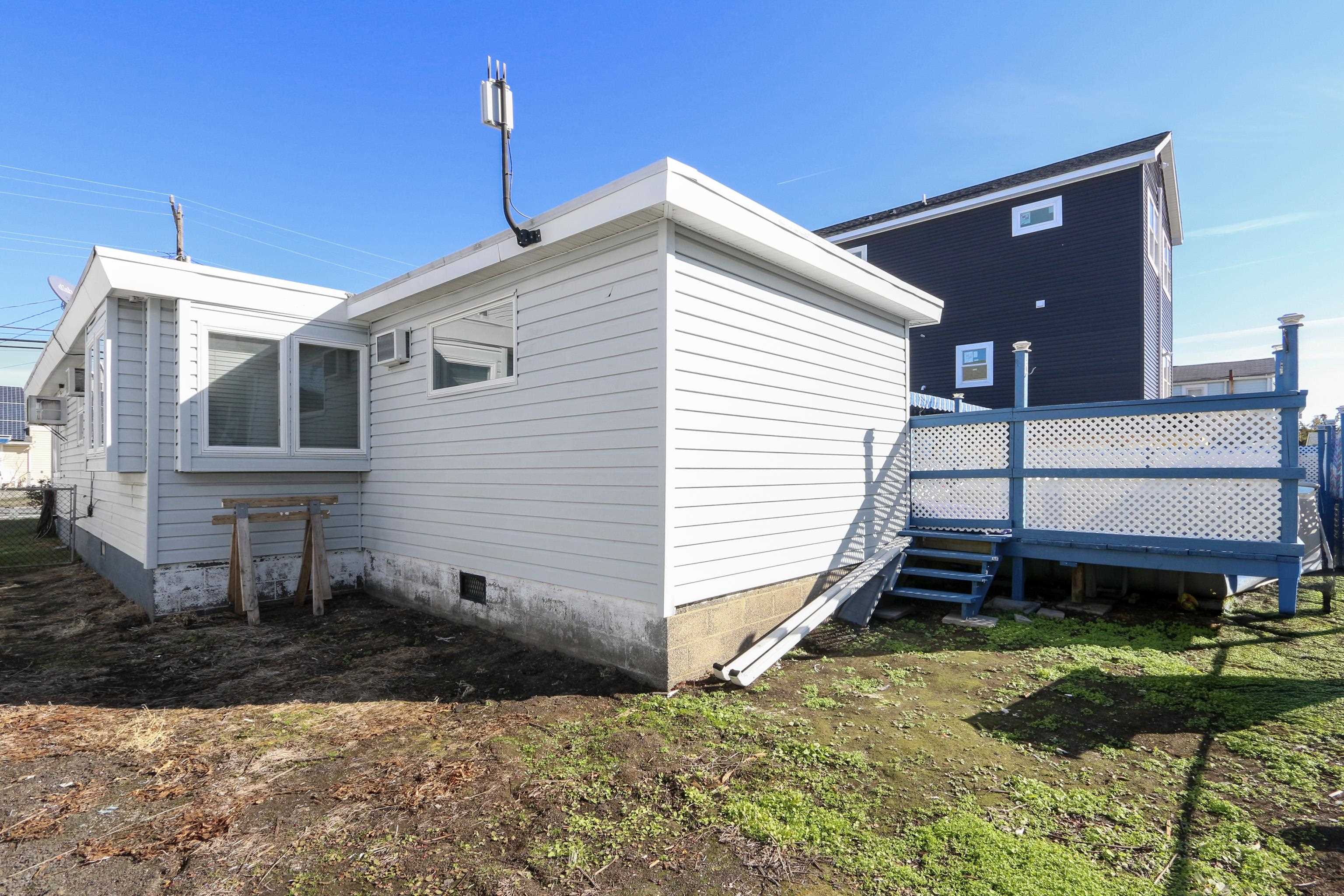 512 W Glenwood Avenue, West Wildwood, Massachusetts image 25