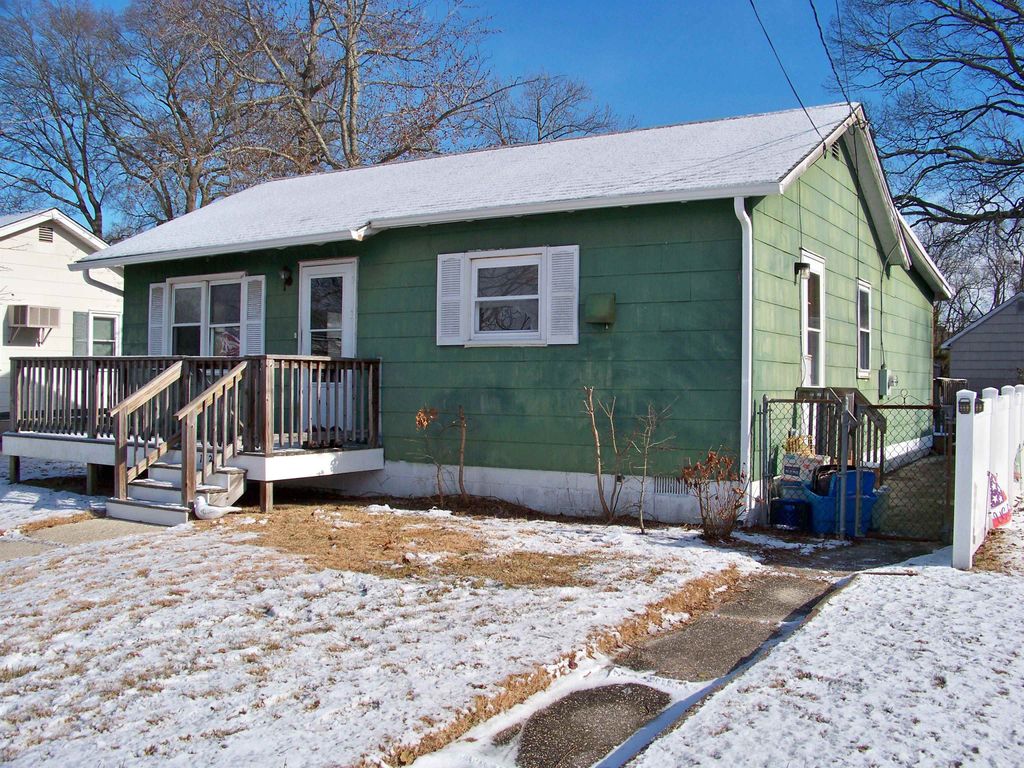 Photo of 1722 Morris Avenue, Villas, NJ 08251 (MLS # 253528)