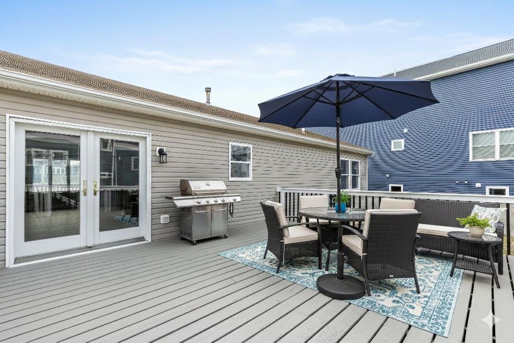 Photo of 513 W Burk Avenue, Wildwood, NJ 08260 (MLS # 253411)