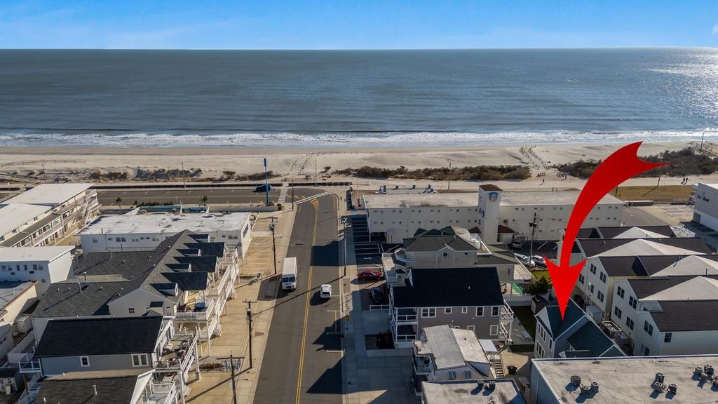Photo of 504 E 13th Avenue #C, North Wildwood, NJ 08260 (MLS # 260036)