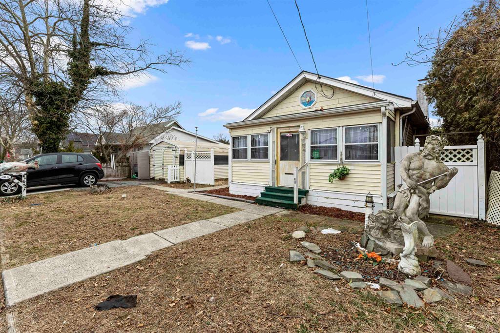 Photo of 408 E Jacksonville Avenue, Villas, NJ 08251 (MLS # 260450)