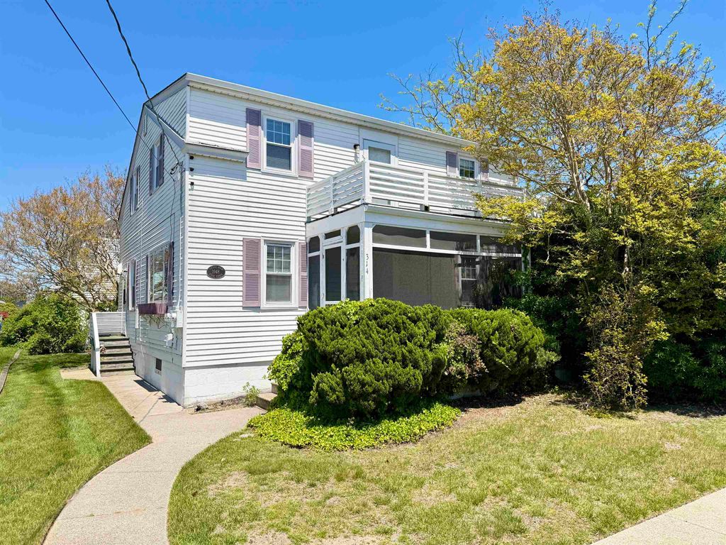 Photo of 314 111th Street, Stone Harbor, NJ 08247 (MLS # 261327)