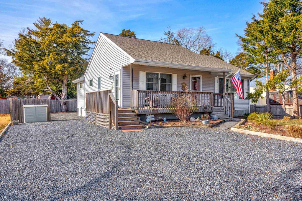Photo of 3 N 14th Street, Del Haven, NJ 08251 (MLS # 253477)