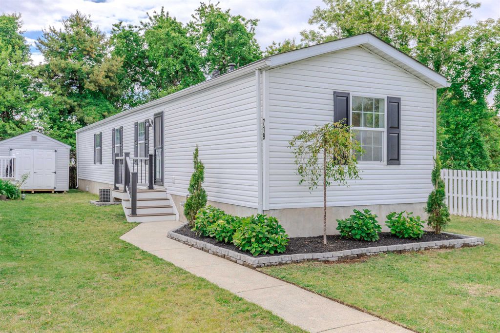 Photo of 719 Lilly Pond Drive, Erma, NJ 08204 (MLS # 261337)