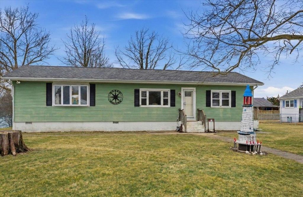 Photo of 15 N 11th Street, Del Haven, NJ 08251 (MLS # 260496)