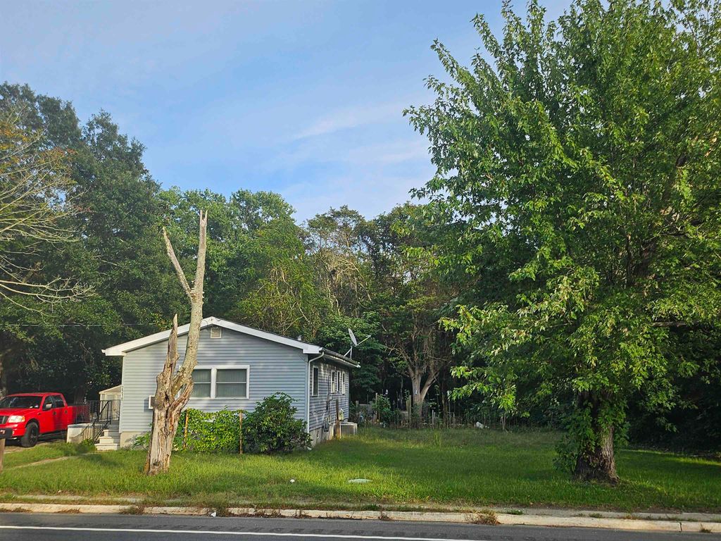 Photo of 2210 Route 9 S, Cape May Court House, NJ 08210 (MLS # 252957)