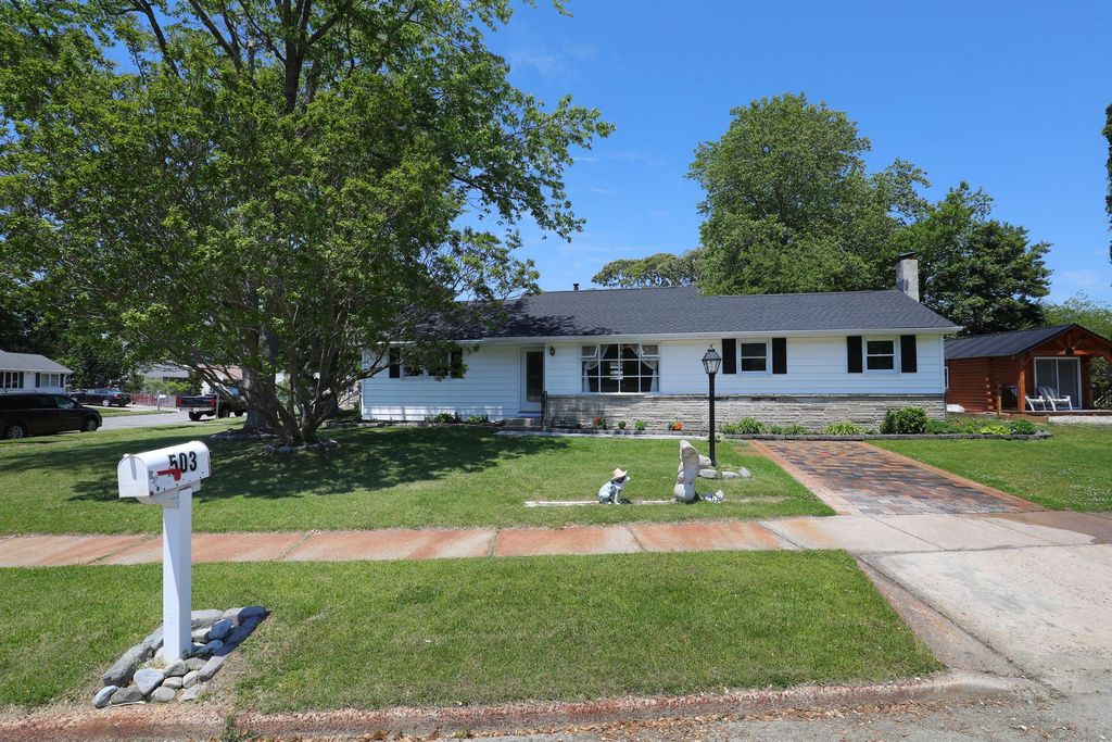Photo of 503 Lincoln Boulevard, North Cape May, NJ 08204 (MLS # 261406)