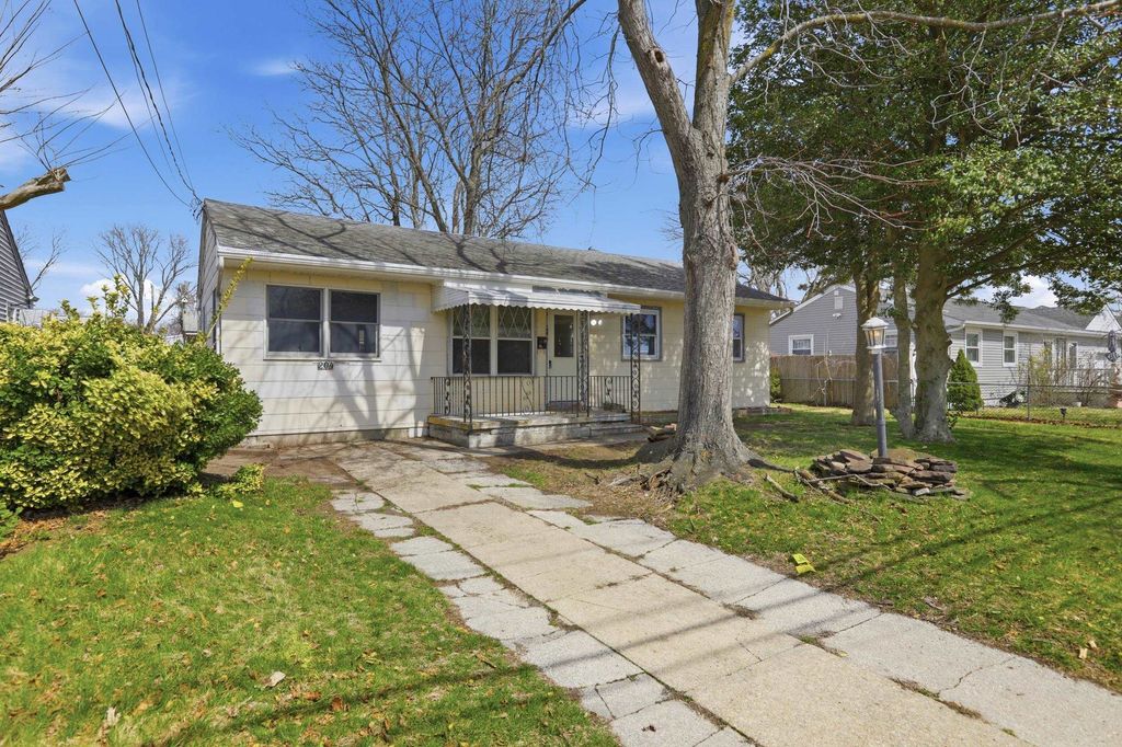 Photo of 204 Hirst Ave, Rio Grande, NJ 08242 (MLS # 260793)