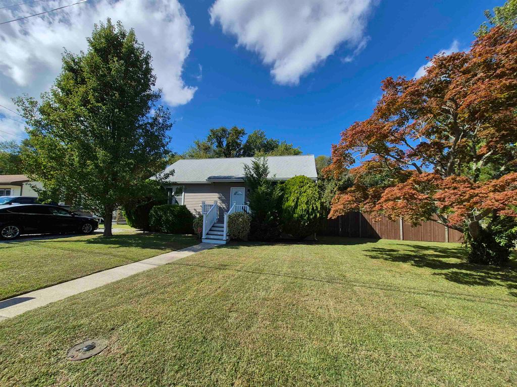 Photo of 109 S 7th Street, Del Haven, NJ 08251 (MLS # 253004)