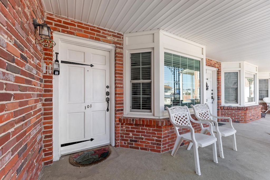 Photo of 402 E St Paul Avenue #101, Wildwood Crest, NJ 08260 (MLS # 260680)