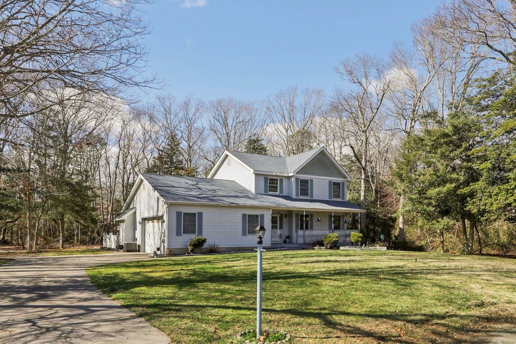 Photo of 15 Devon Court, Ocean View, NJ 08210 (MLS # 260682)