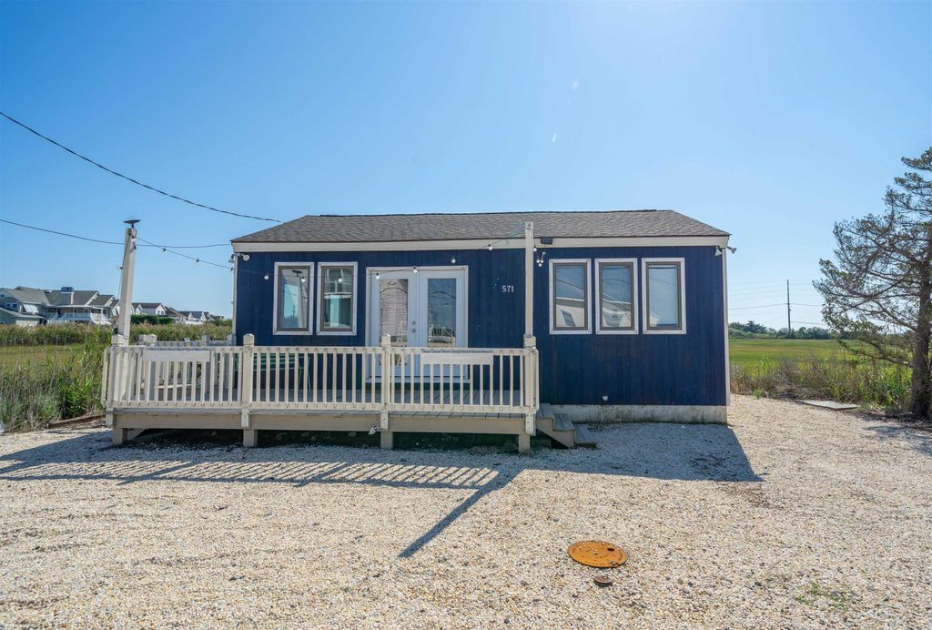 Photo of 571 Avalon Boulevard, Avalon Manor, NJ 08202 (MLS # 252816)