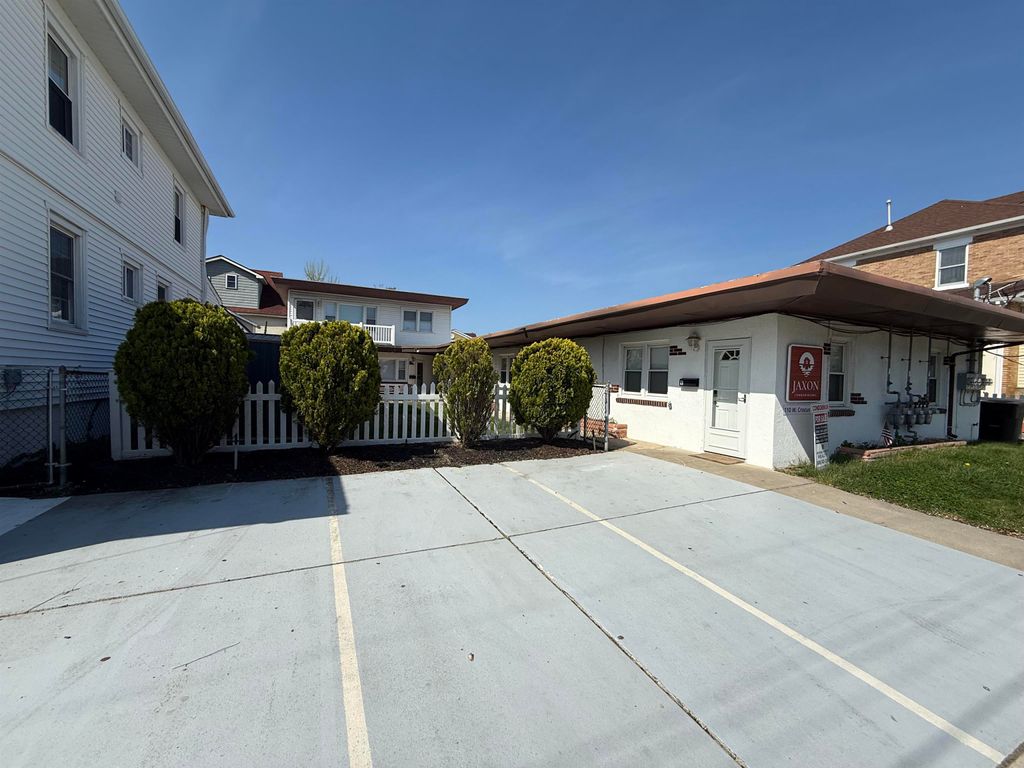 Photo of 110 W Crocus Road #3, Wildwood Crest, NJ 08260 (MLS # 261065)