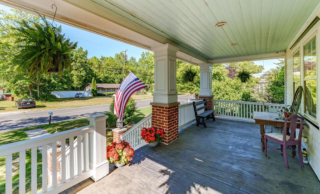 Photo of 121 Reading Avenue, Tuckahoe, NJ 08270 (MLS # 261771)