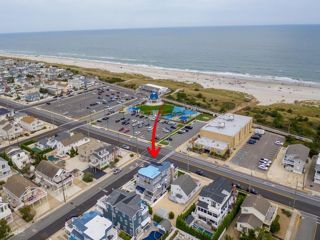 Photo of 3028 Avalon Avenue, Avalon, NJ 08202 (MLS # 262434)