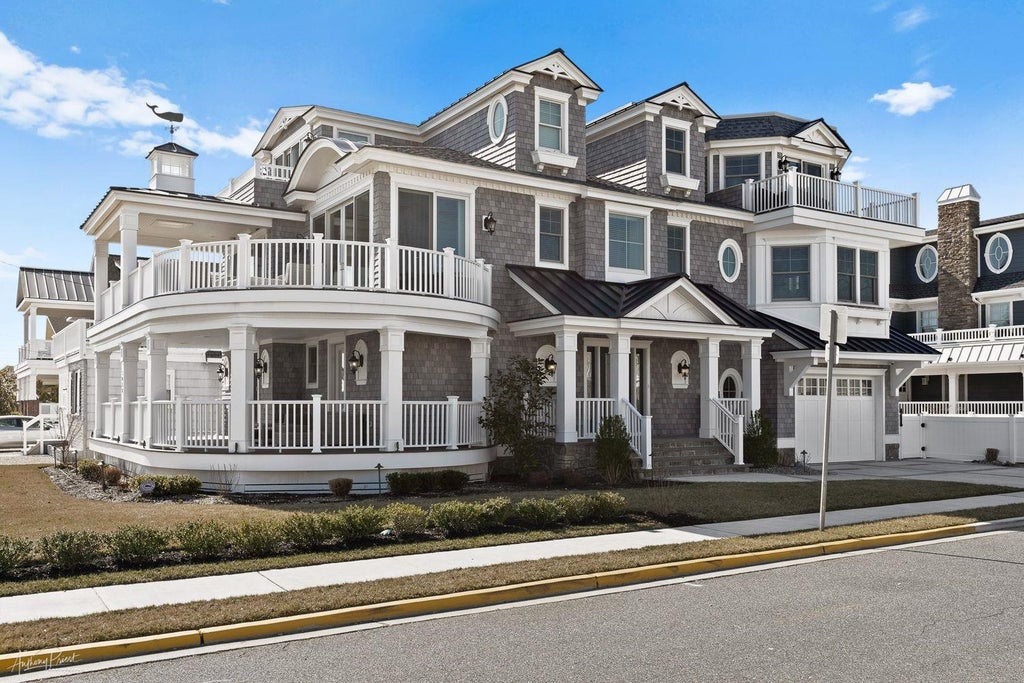 Photo of 3028 Avalon Avenue, Avalon, NJ 08202 (MLS # 262434)