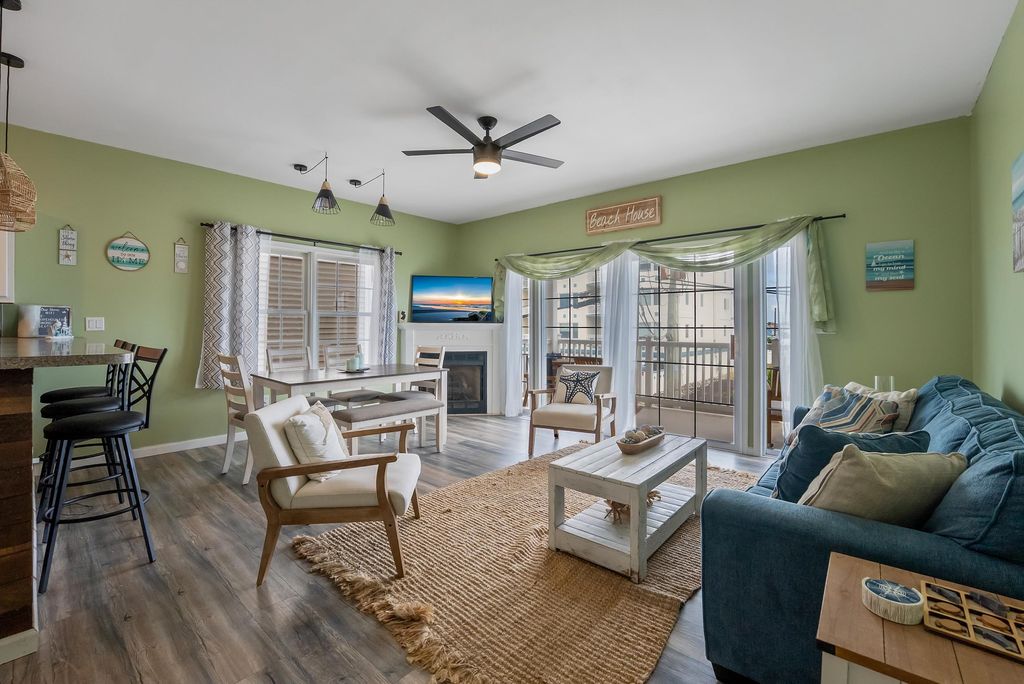 Photo of 422 W Hand Avenue #101, Wildwood, NJ 08260 (MLS # 252706)