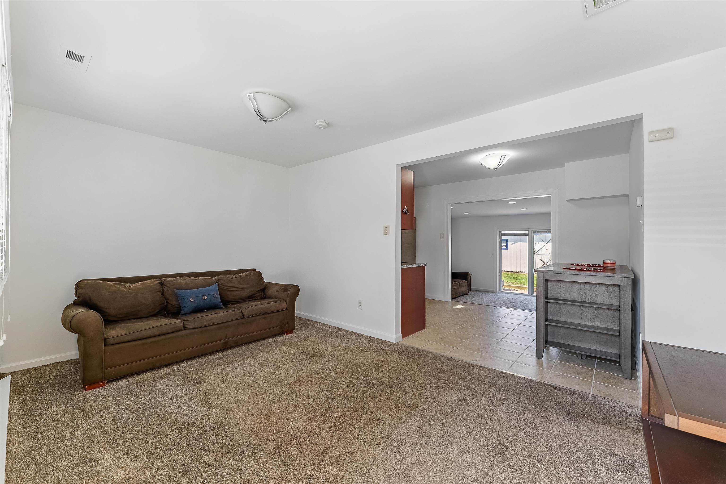 118 Shadeland Avenue, Villas, New Jersey image 4